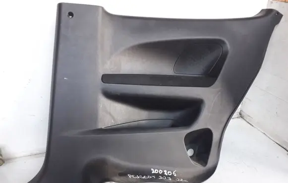 Peugeot 307 Rear seat side top trim 