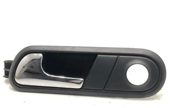 Seat Cordoba (6L) Front door interior handle 6L0837113