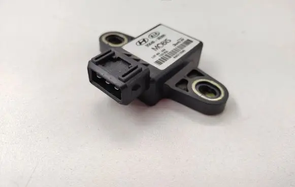 KIA Sorento ESP acceleration yaw rate sensor 956403E000 1207055 L0TN0AA4
