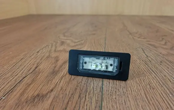 BMW 3 F30 F35 F31 Number plate light 63267193293