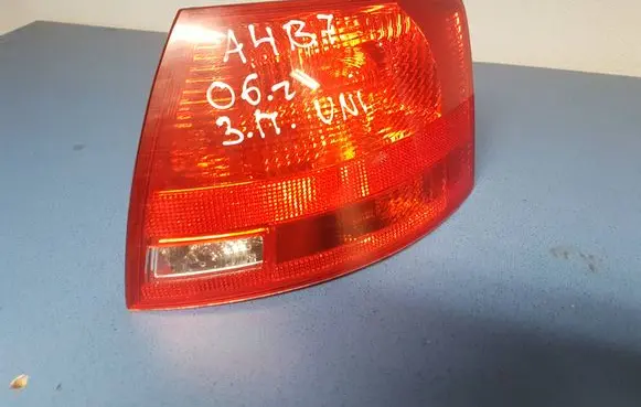 Audi A4 S4 B7 8E 8H Rear/tail lights 184062