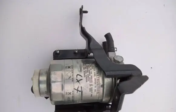 Mazda CX-7 Fuel filter housing 