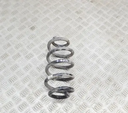 BMW 2 F45 Rear coil spring 6874549