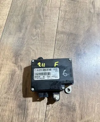 Mercedes-Benz E W211 Battery control module A2115402745 130362F7 0199000002
