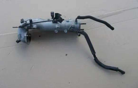 Hyundai Tucson JM Intake manifold
