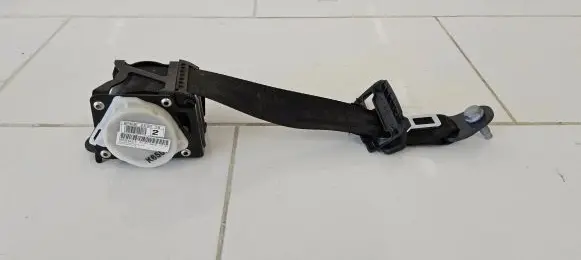 Citroen DS4 Rear seatbelt 96871541XX 02072012 5032F6A18Y