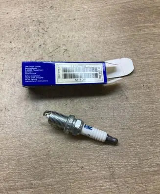 Opel Corsa D Spark plug 55572944 1214068 RC8MCC