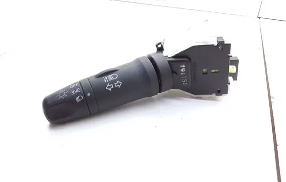 Nissan Versa Indicator stalk NILES14425 7917SD