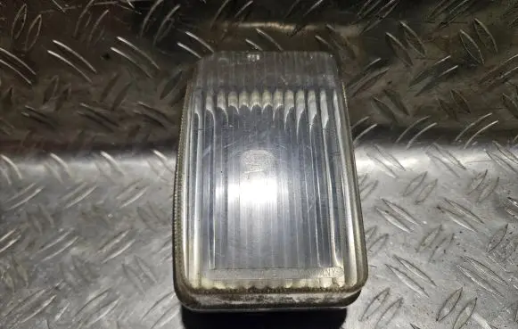 Volkswagen PASSAT B2 Front fog light 13017900