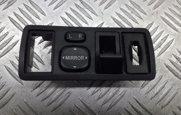 Toyota Corolla E120 E130 Wing mirror switch