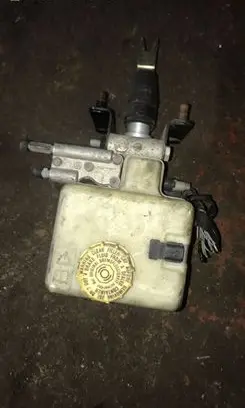 Land Rover Range Rover P38A ABS Pump 468413011