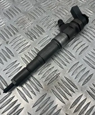 Fuel injector