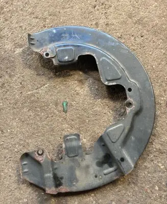 Volvo S60 Front brake disc dust cover plate 6G912C447BE