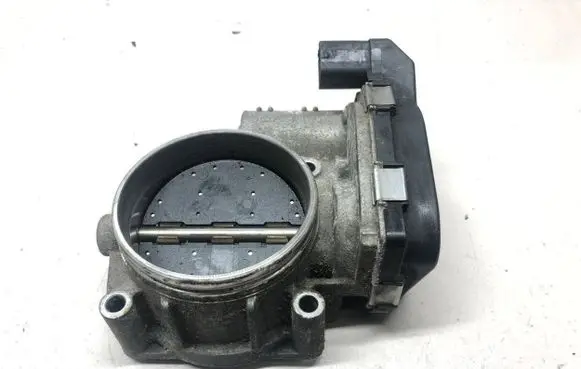 BMW 5 E60 E61 Throttle valve 7556118 3030702905 A2C53112155