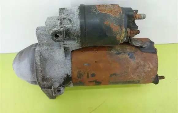 Opel Astra G Starter motor 
