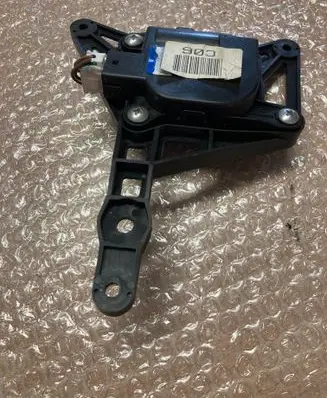 Hyundai Santa Fe Air flap motor/actuator C06