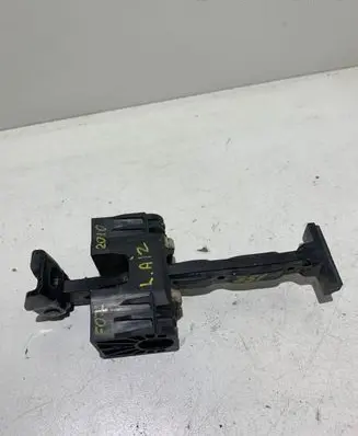 BMW 5 GT F07 Rear door check strap stopper 7197874