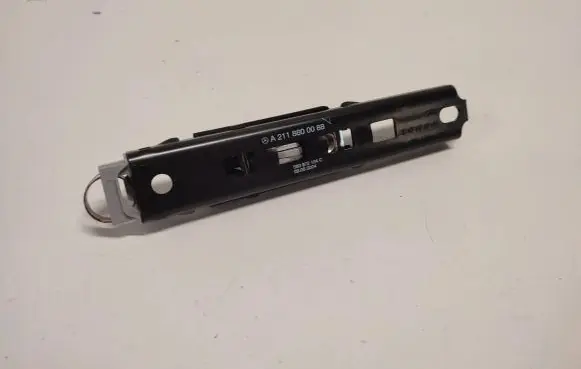 Mercedes-Benz E W211 Seat belt height adjuster A2118600088 560972104C 09062004