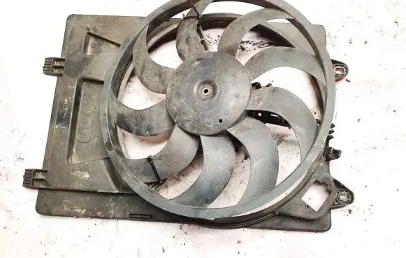 Alfa Romeo Mito Radiator cooling fan shroud 8b0810000