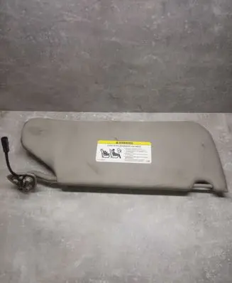 Chrysler 300 - 300C Sun visor
