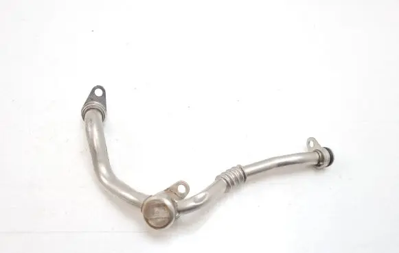 Coolant pipe/hose