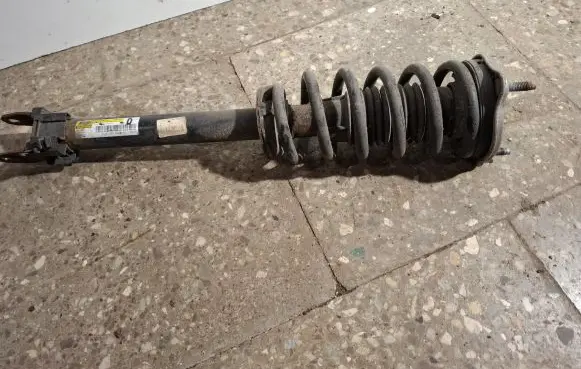 Mercedes-Benz C W205 Front shock absorber/damper A2053201913
