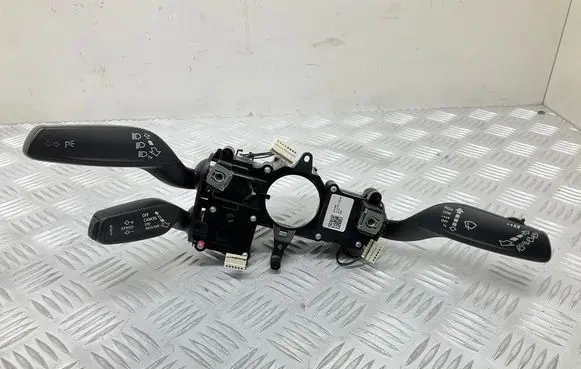 Audi A1 Wiper turn signal indicator stalk/switch 8X0953501D 8X0953502B