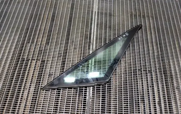 Volkswagen ID.3 Front door vent window glass four-door 43R01390 DOT618M391AS2