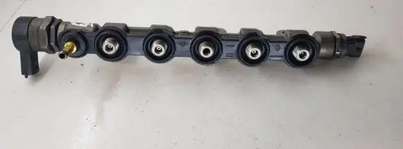 Nissan Qashqai+2 Fuel main line pipe 0445214173