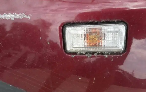 Volkswagen Vento Front fender indicator light