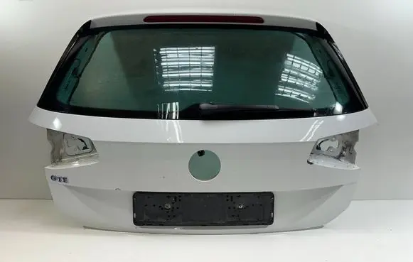 Volkswagen PASSAT B8 Tailgate/trunk/boot lid 