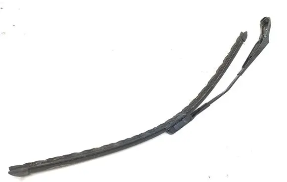 Alfa Romeo Giulia Front wiper blade arm 50532570