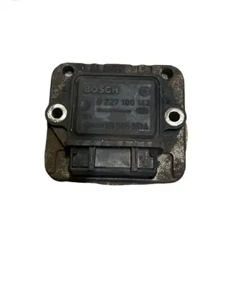 Volkswagen Golf II Ignition amplifier control unit 0227100142