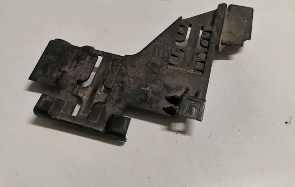 Audi Q5 SQ5 Headlight/headlamp mounting bracket 1010717075