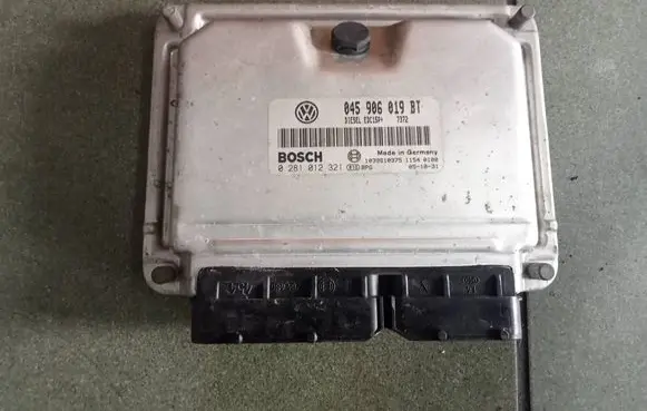 Seat Ibiza II (6k) Engine control unit/module 0281012321 1039S10375