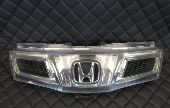 Honda Civic Front bumper upper radiator grill 71120SMGE613M1