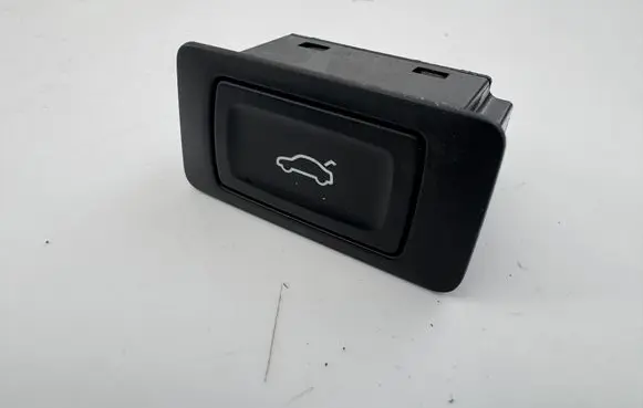 Audi A6 S6 C7 4G Tailgate/boot open switch button 4G0959831A 10091164 19092016
