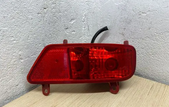 Peugeot 3008 I Rear/tail lights 9685463580