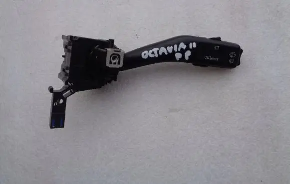 Skoda Octavia Mk2 (1Z) Wiper control stalk 1K0953519A