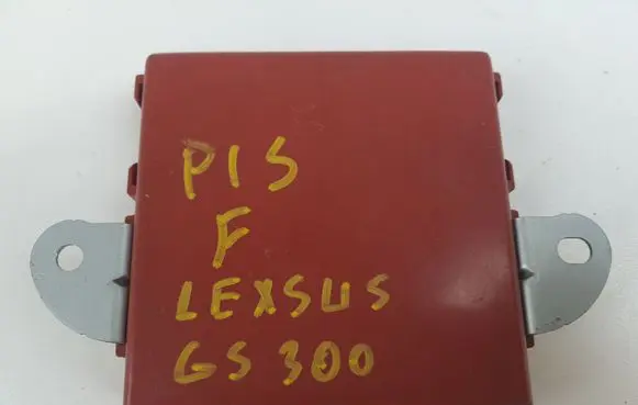 Lexus GS 300 350 430 450H Door control unit/module 8922230120 1233006491
