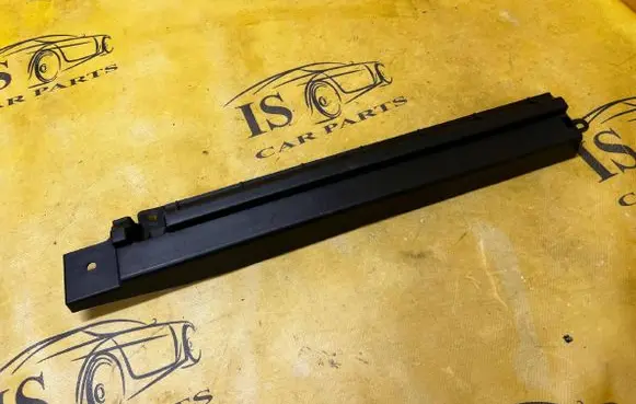 Mercedes-Benz CLS C218 AMG Other trunk/boot trim element A2126940138