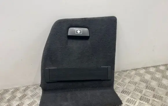 BMW 4 F32 F33 Trunk/boot lower side trim panel 7337233