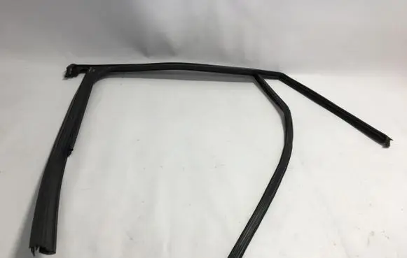 Audi Q2 - Rubber seal rear door 81A839440