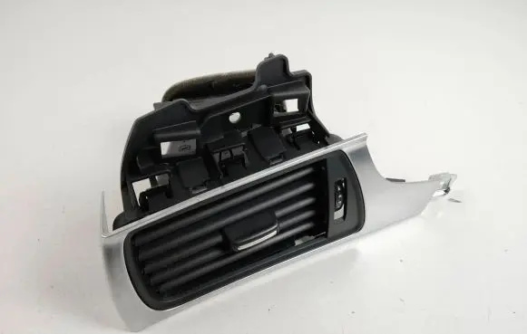 Audi A6 S6 C7 4G Dashboard side air vent grill/cover trim 4G1820901B
