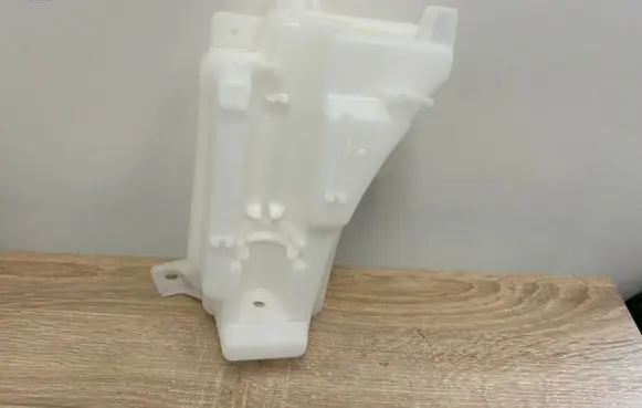 Opel Mokka X Windshield washer fluid reservoir/tank 42742506 95182247