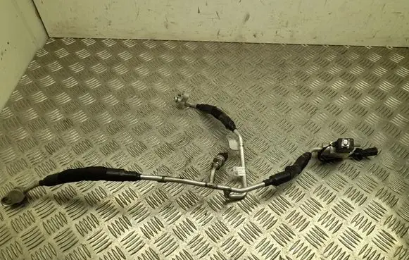 Porsche Cayenne (92A) Air conditioning (A/C) pipe/hose 7P5816741AC