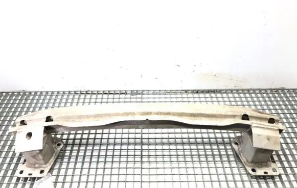 Audi Q7 4M Rear bumper support beam 