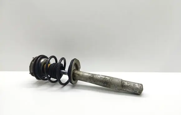 BMW 5 E60 E61 Front shock absorber/damper 6786517 678651701 31316786517