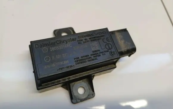 Jeep Grand Cherokee (WK) Tire pressure control unit A0018275101 56053034AC
