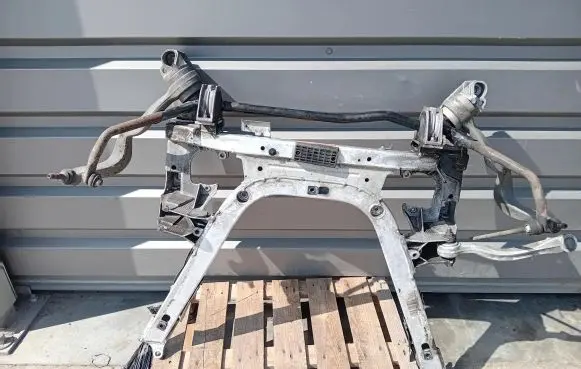 BMW 7 E65 E66 Front subframe